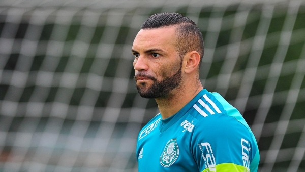 Goleiro acreano Weverton volta a ser convocado por Tite para as Eliminatórias 